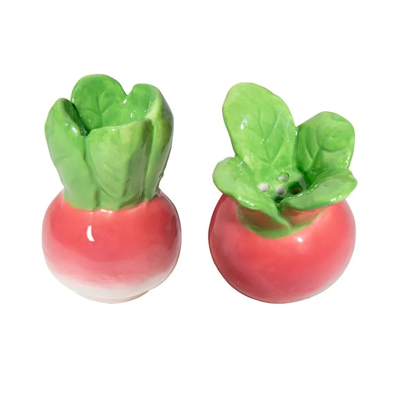 Набор из солонки и перечницы radish