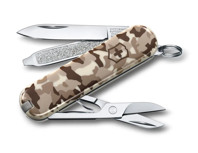 Нож-брелок VICTORINOX Classic SD "Desert Camouflage", 58 мм, 7 функций, бежевый камуфляж