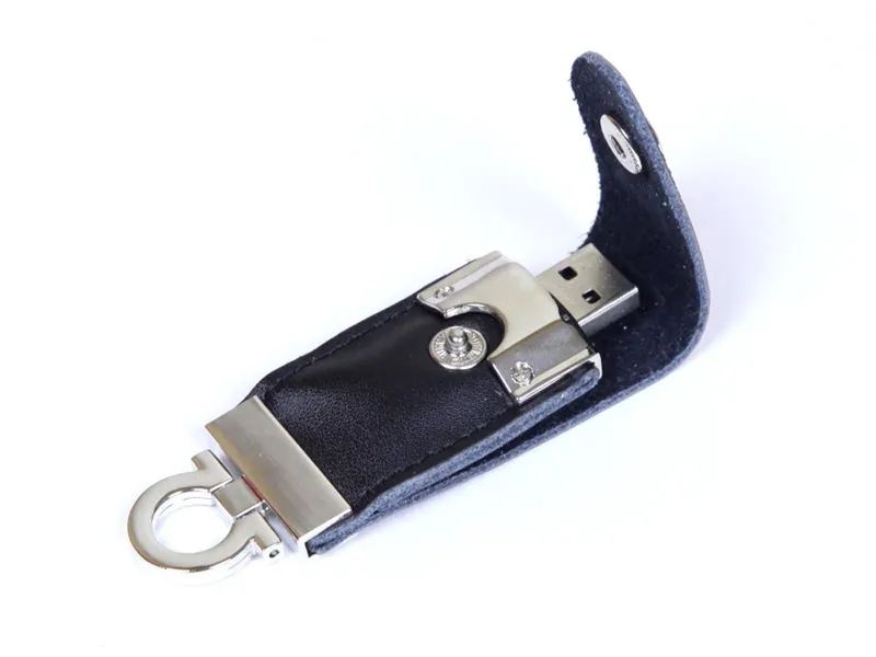 USB 2.0- флешка в виде брелока